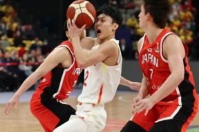 华体会登录-HLE碾压TSM,Scout开启传奇时刻2025世界赛2:1(深圳)